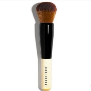 Bobbi Brown face brush